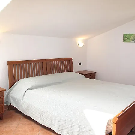 Res. Vigna Del Lago 121S Appartement *